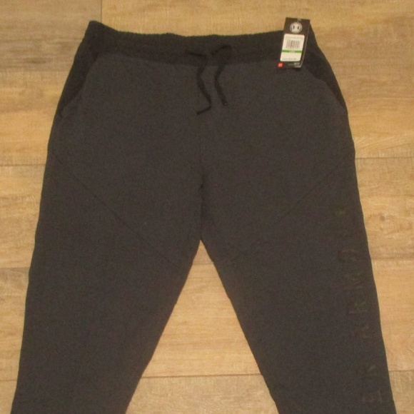 Under Armour Pants Women's Large Black Unstoppable Knit Athletic‎ Sweatpants - Picture 3 of 9